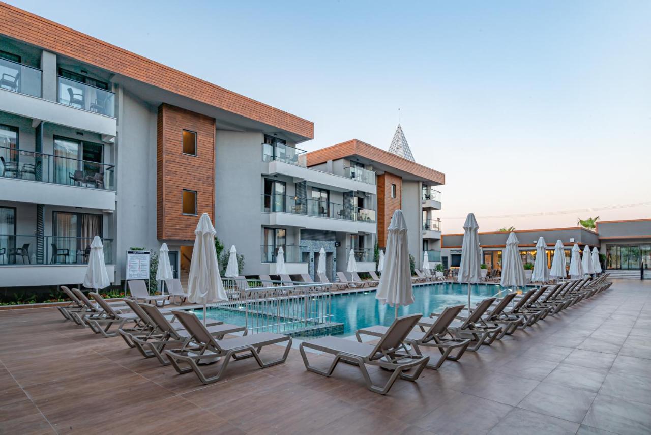Side Amour Hotel Exterior photo