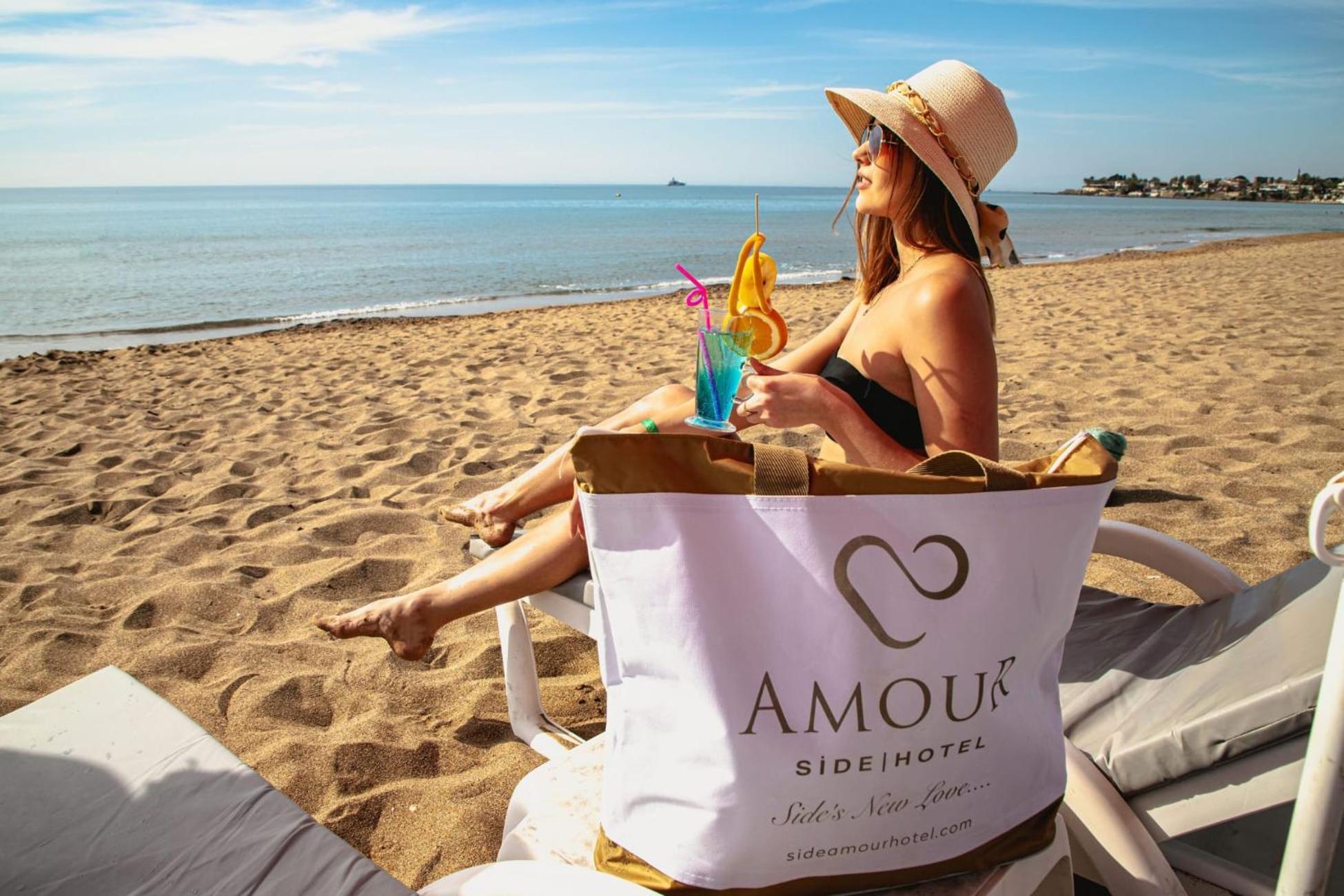 Side Amour Hotel Exterior photo